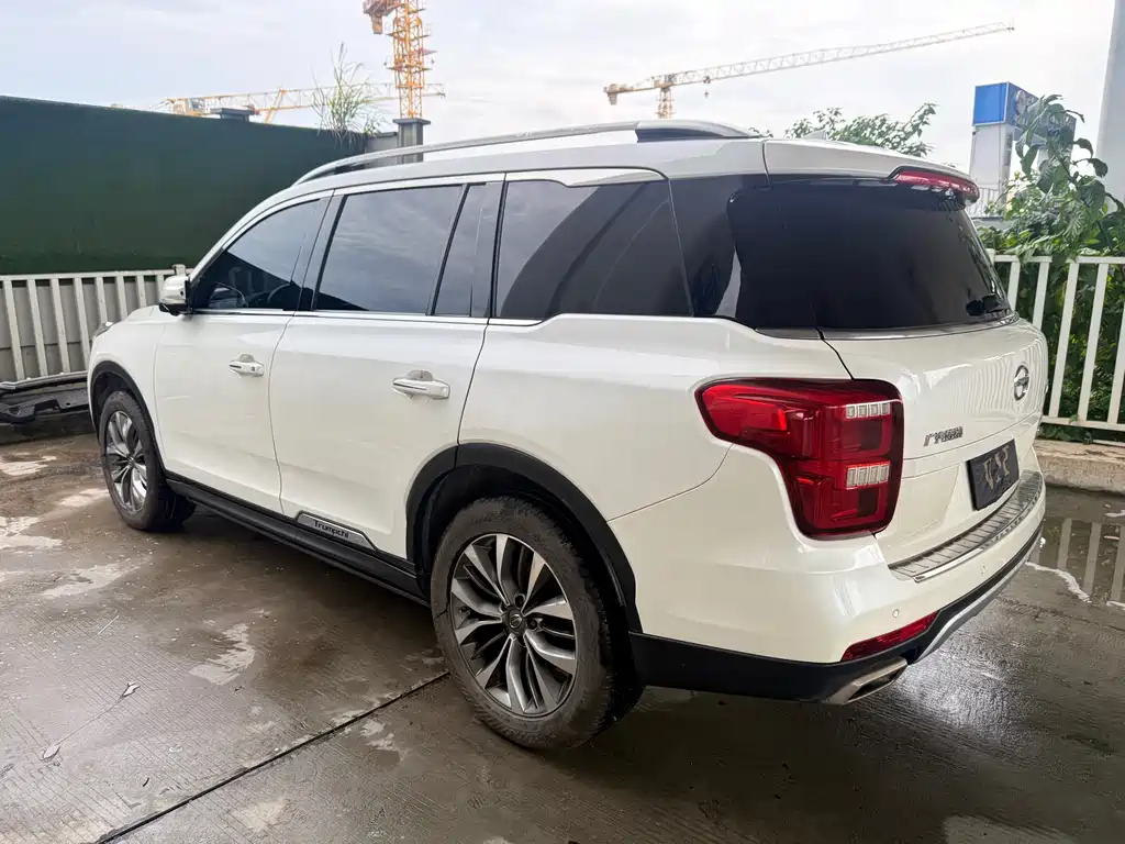 GAC Motor Trumpchi GS8 2019 — фото 6