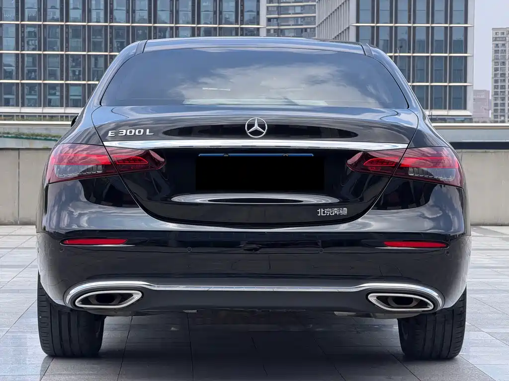 Mercedes-Benz E-Class 2021 — фото 10