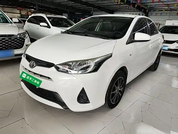 Toyota Yaris L 2017