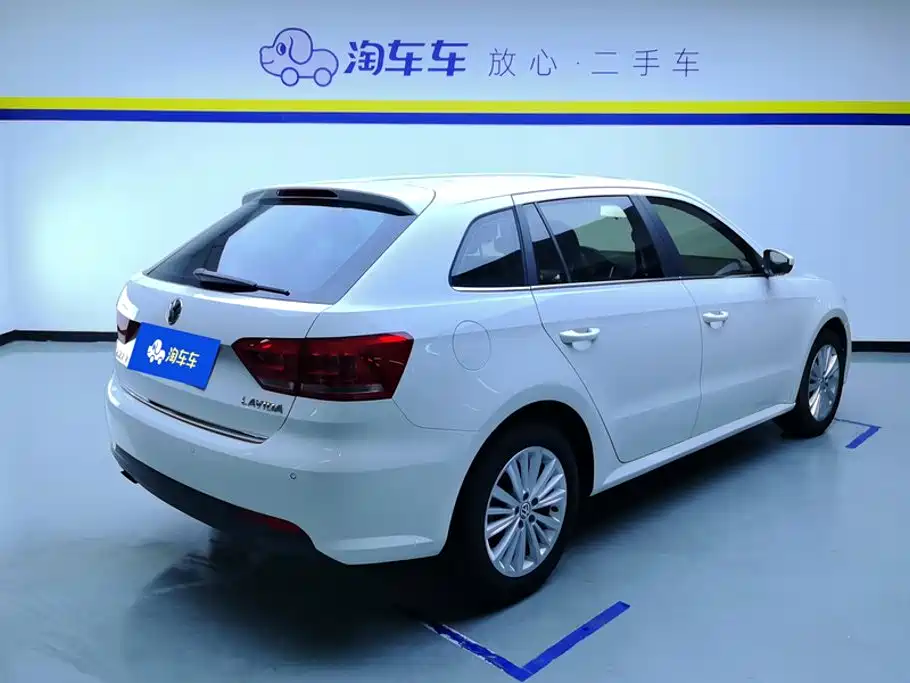 Volkswagen Gran Lavida 2015