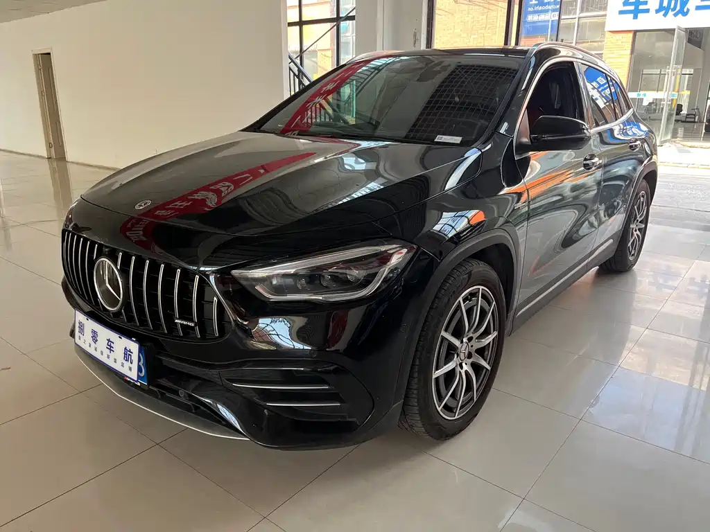Mercedes-Benz GLA AMG 2023