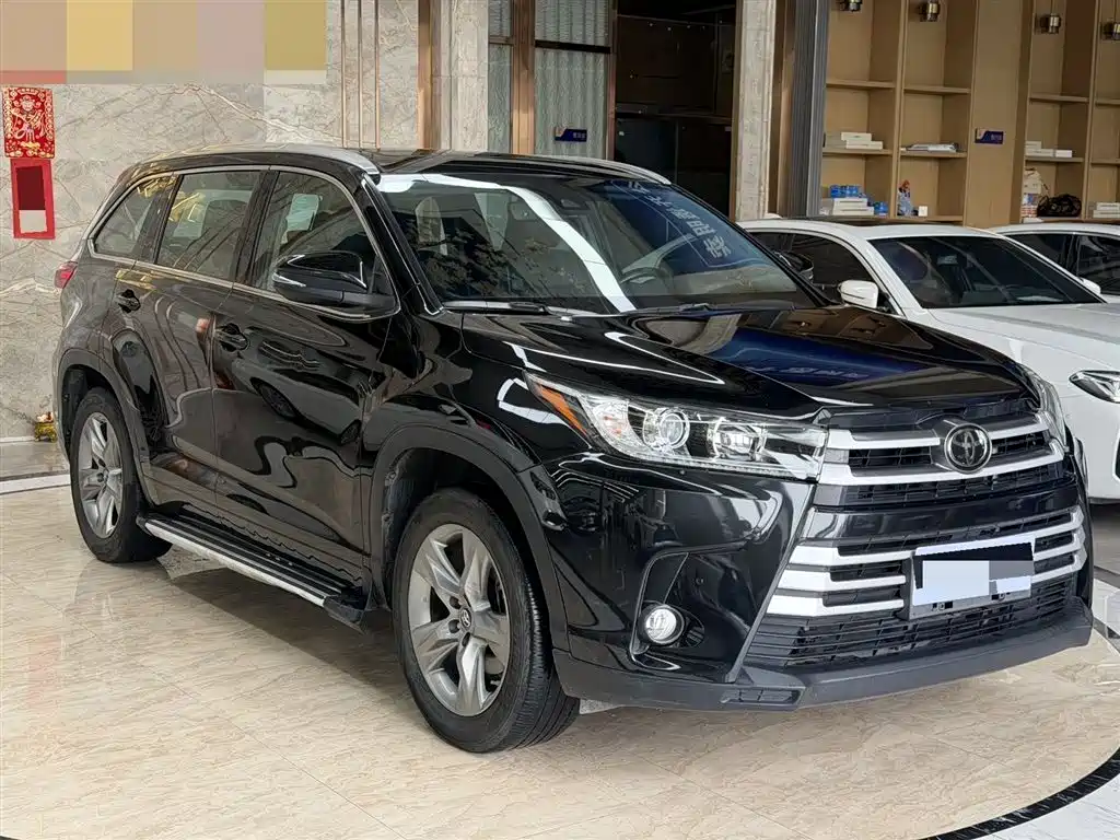 Toyota Highlander 2020 — фото 2