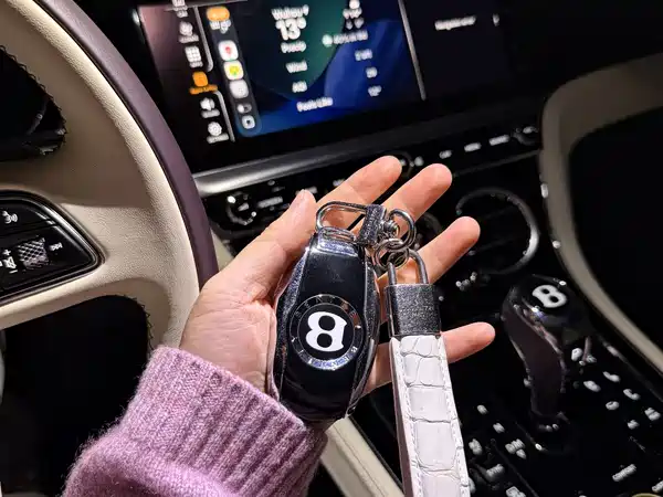 Bentley Continental 2024