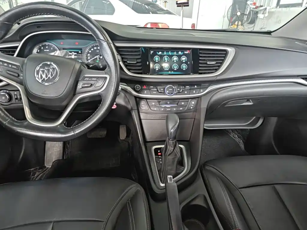 Buick Excelle 2020 — фото 10