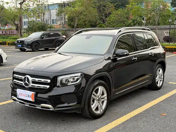 Mercedes-Benz GLB 2020