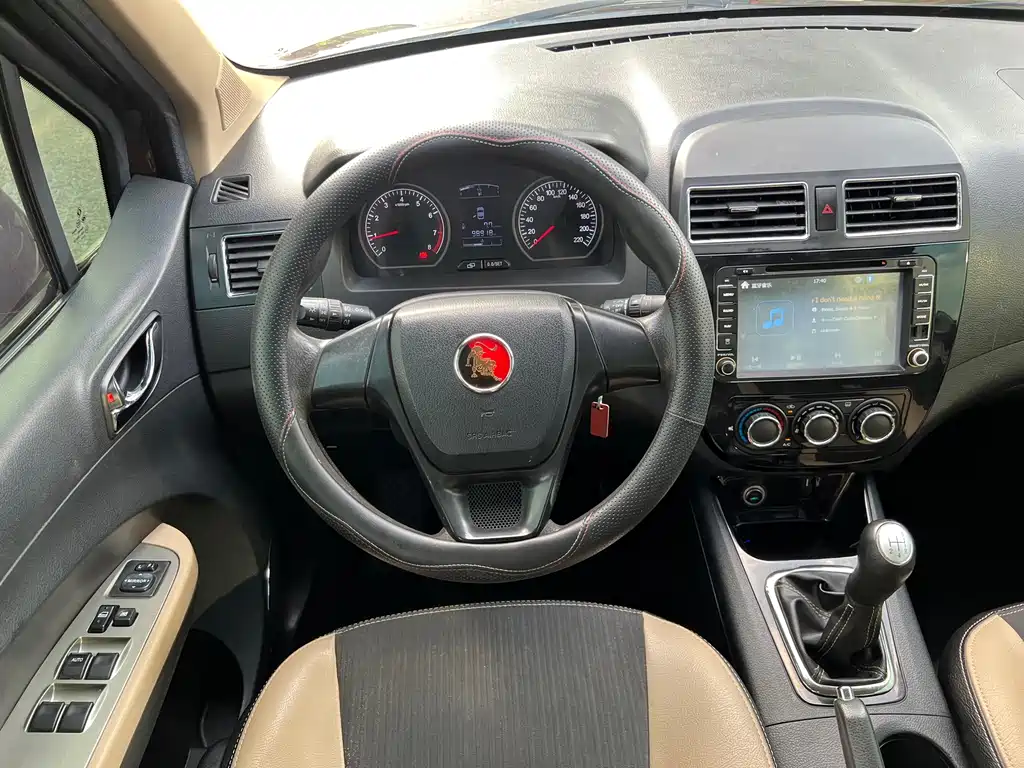 Dongfeng Jingyi X3 2015 — фото 13