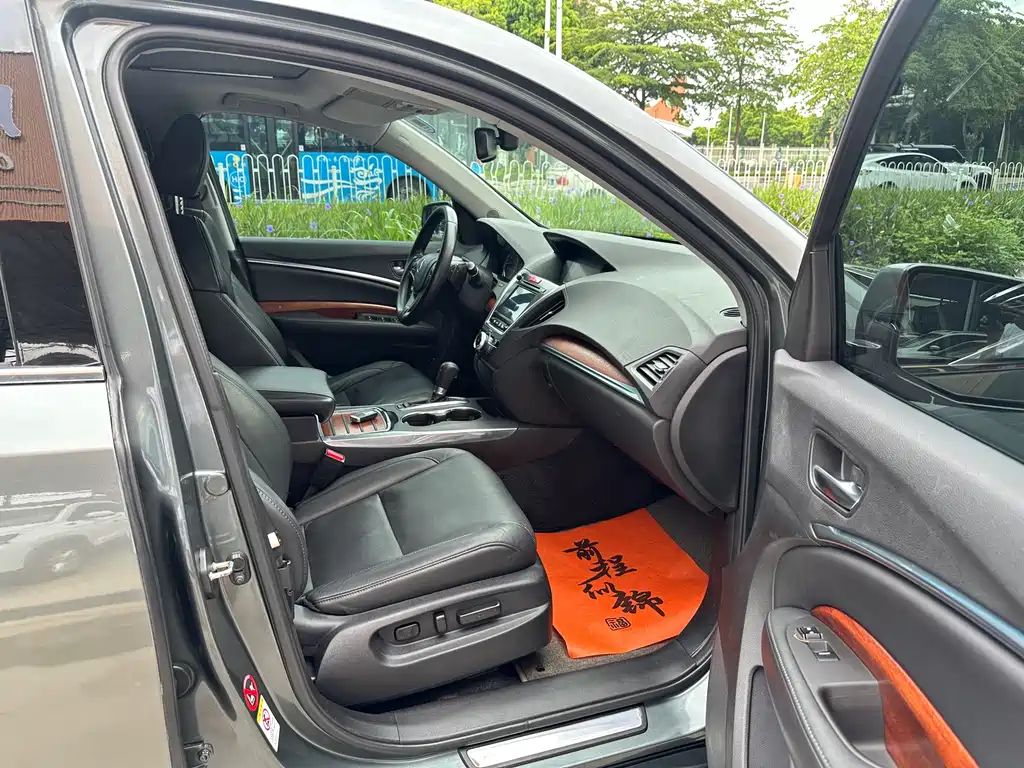 Acura MDX 2015 — фото 10