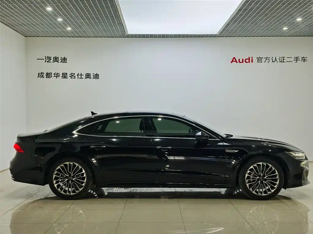 Audi A7L 2024 — фото 4