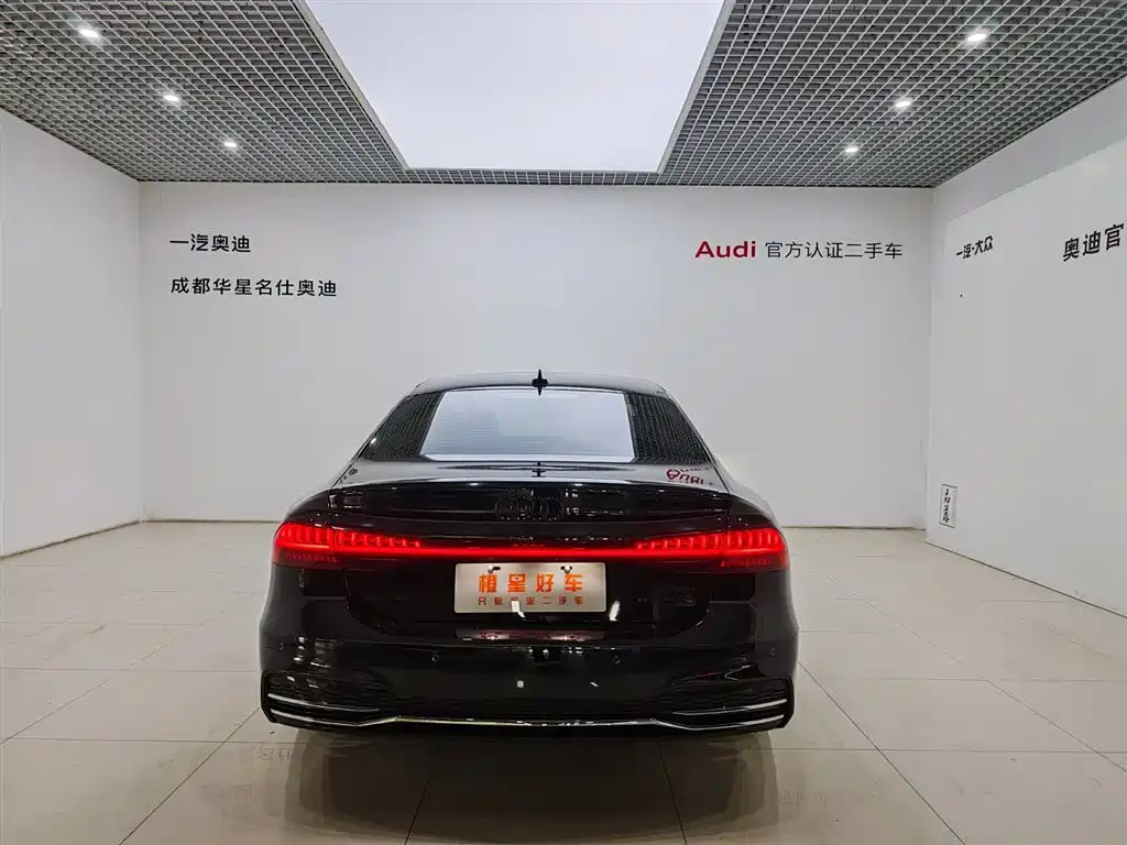 Audi A7L 2024 — фото 7