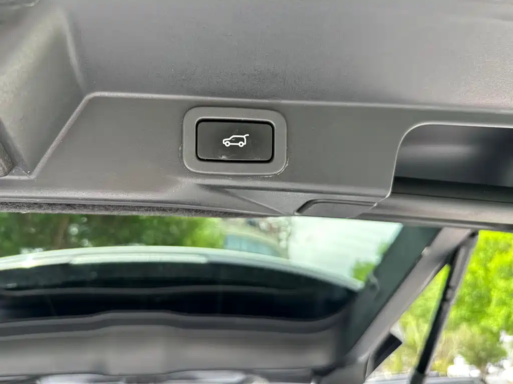 Land Rover Range Rover Sport 2015 — фото 13