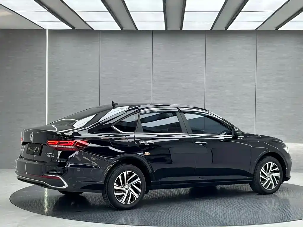 Volkswagen Lavida 2022