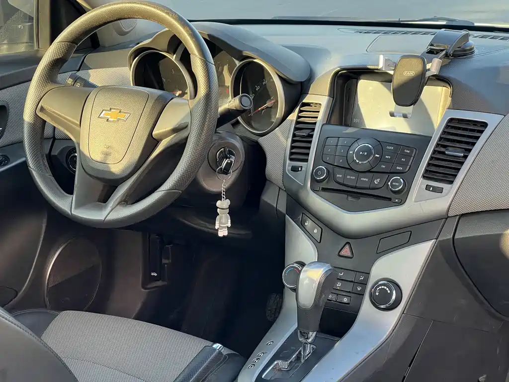 Chevrolet Cruze 2013 — фото 8