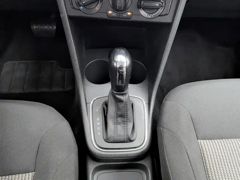 Volkswagen Polo 2019 — фото 13