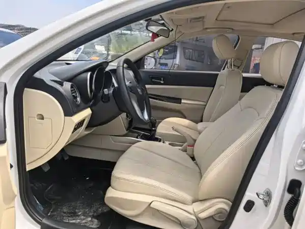 Changan Eado 2015
