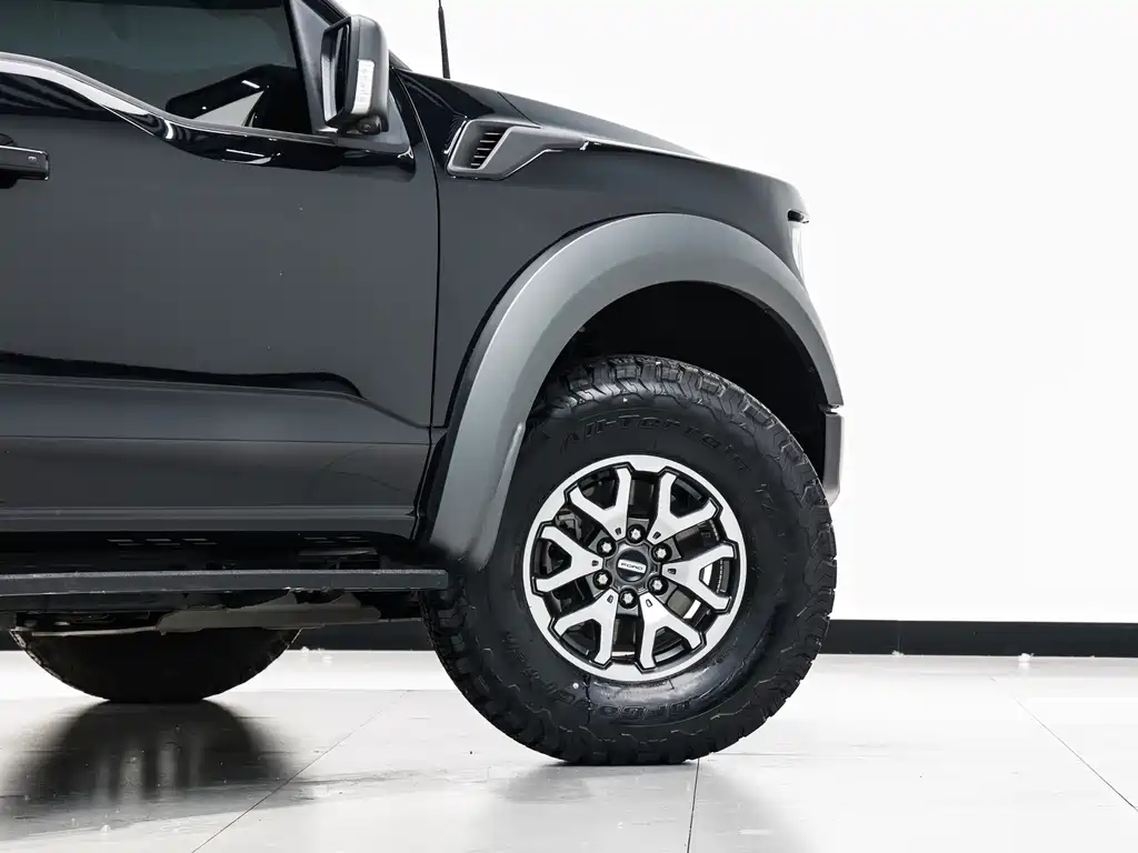 Ford F-150 Raptor 2023 — фото 23