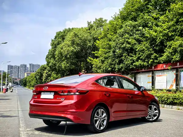 Hyundai Celesta 2016
