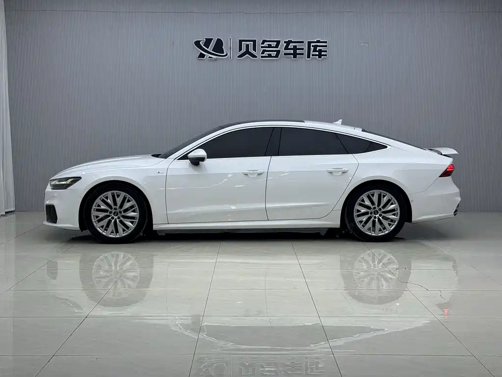 Audi A7 2021 — фото 3
