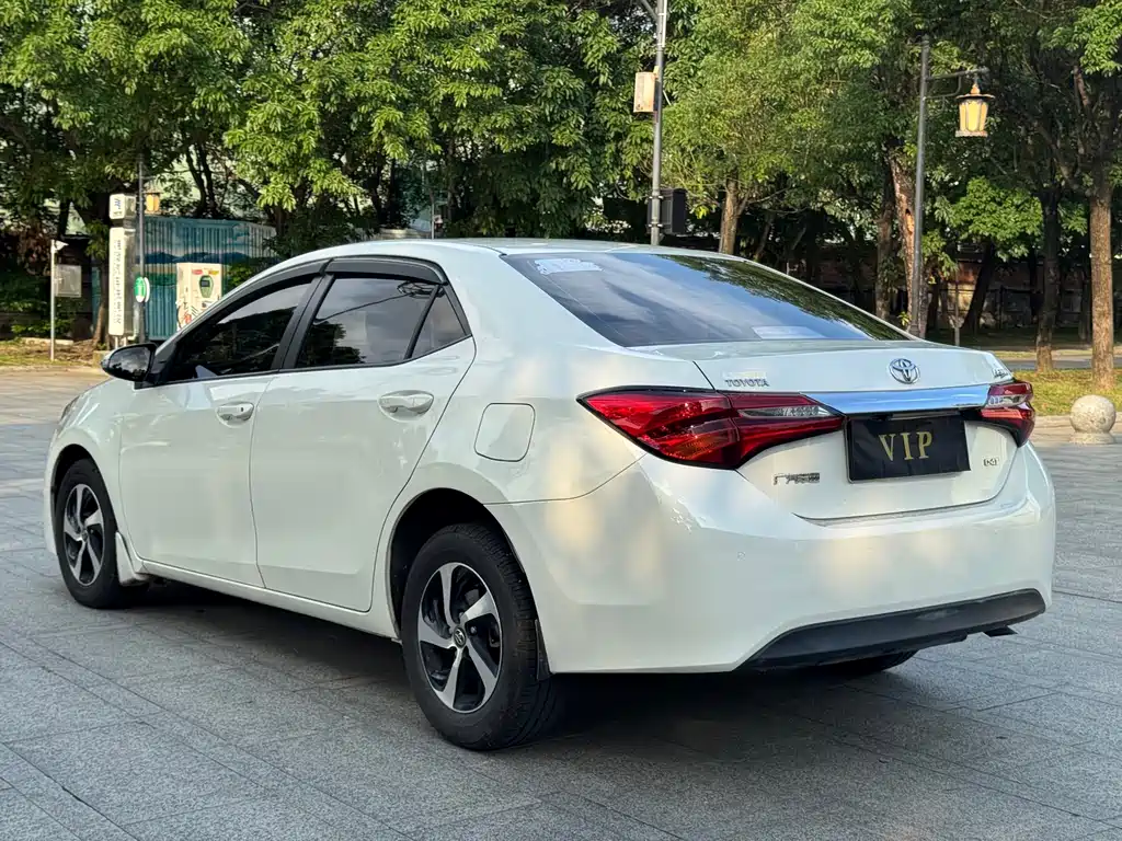 Toyota Levin 2017 — фото 12