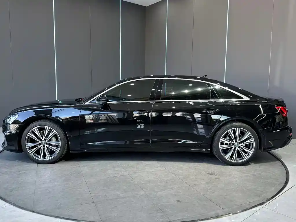 Audi A6L 2019 — фото 4