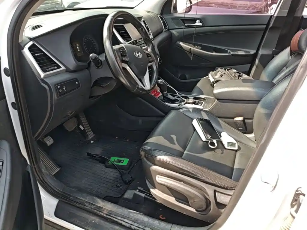 Hyundai Tucson 2016 — фото 15