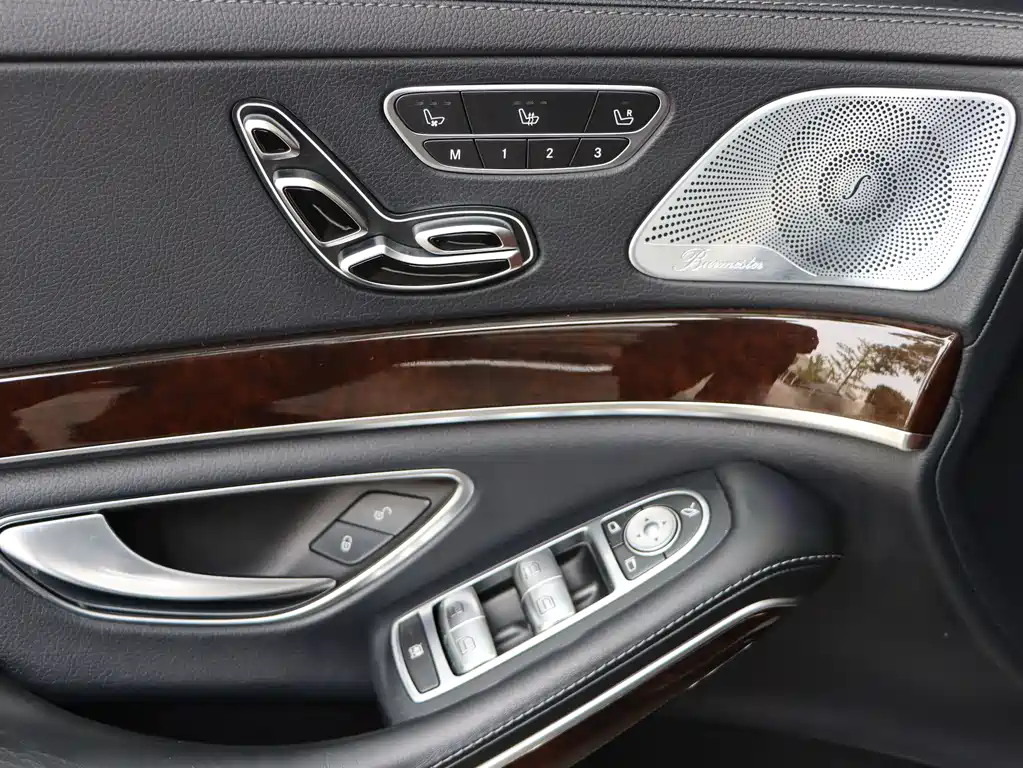 Mercedes-Benz S-Class 2020 — фото 17