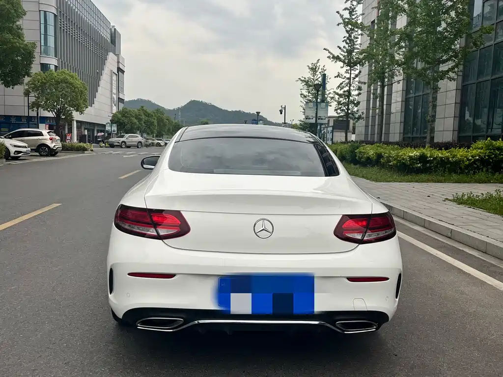 Mercedes-Benz C-Class 2019 — фото 11