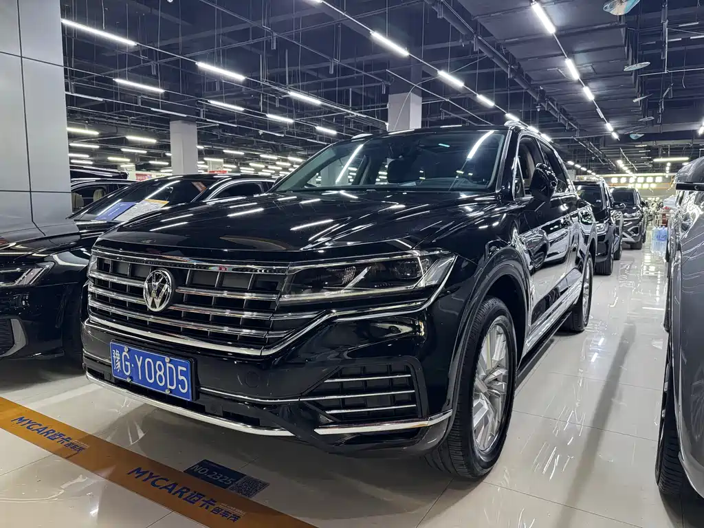 Volkswagen Touareg 2020 — фото 11