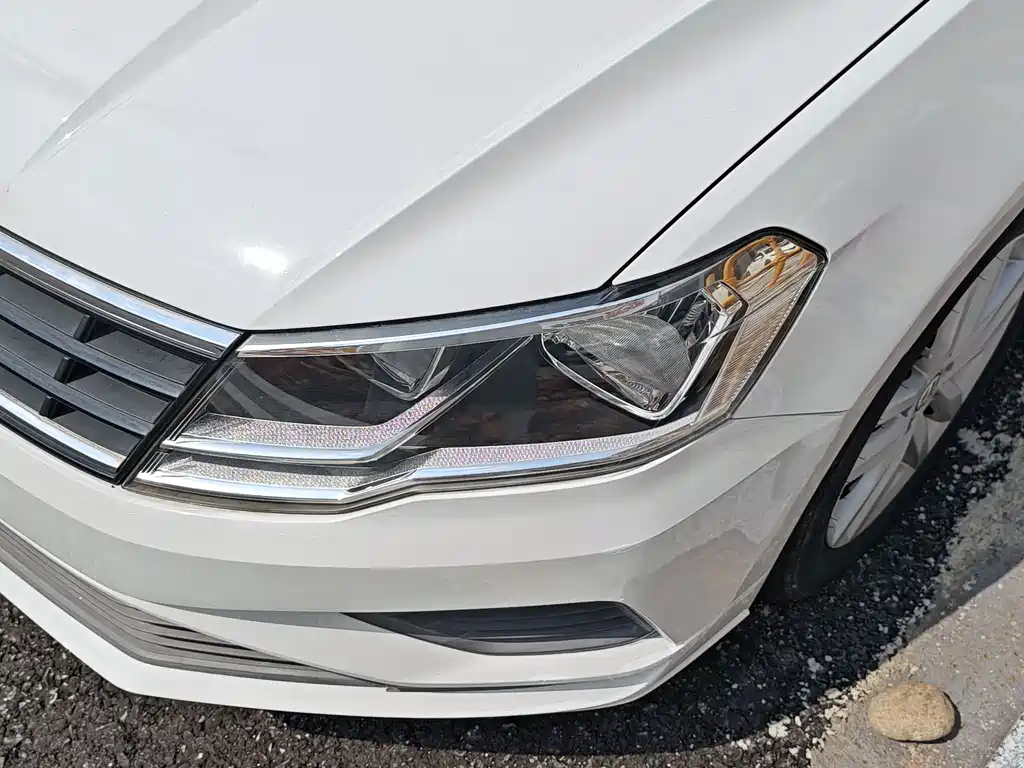 Volkswagen Jetta 2019 — фото 15