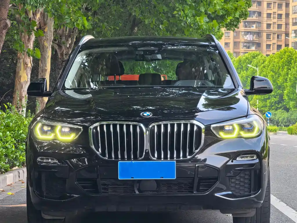 BMW X5 2021