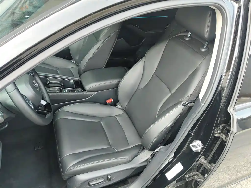 Honda Accord 2025 — фото 11