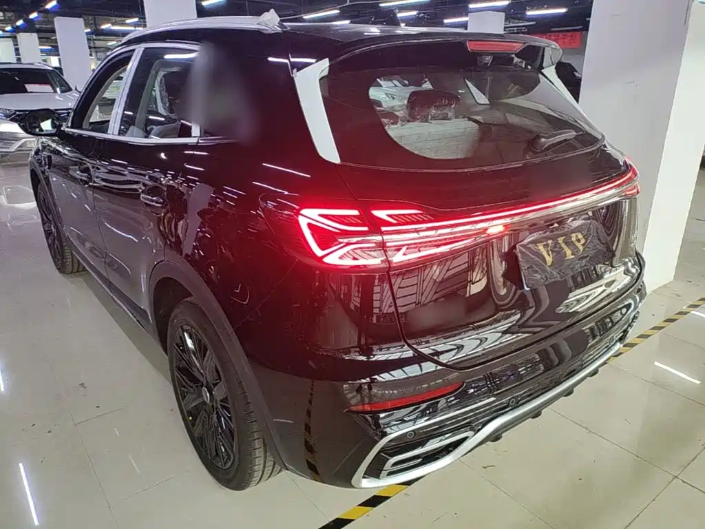 Hongqi HS5 2026