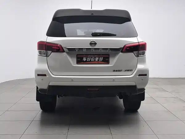 Nissan Terra 2021