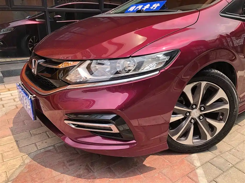 Honda Jade 2017 — фото 3