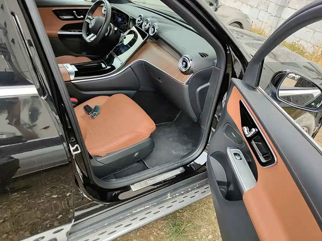 Mercedes-Benz GLC EV 2025 — фото 11