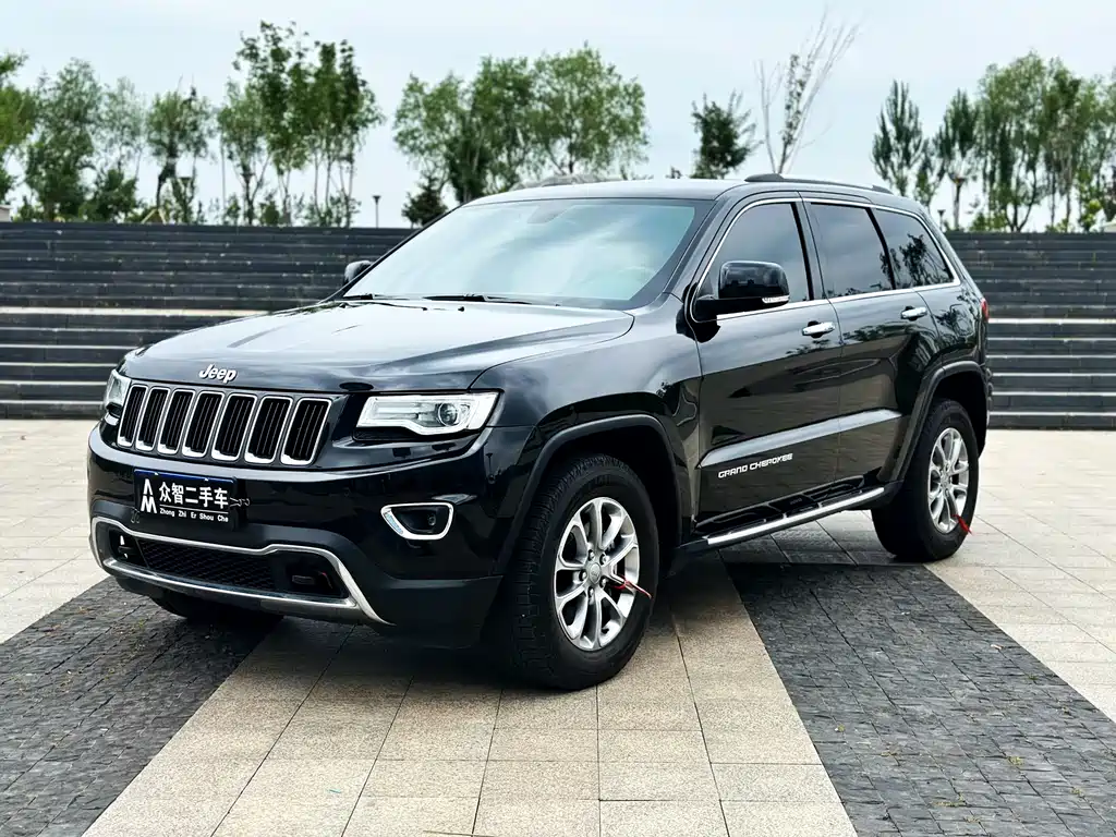 Jeep Grand Cherokee 2015