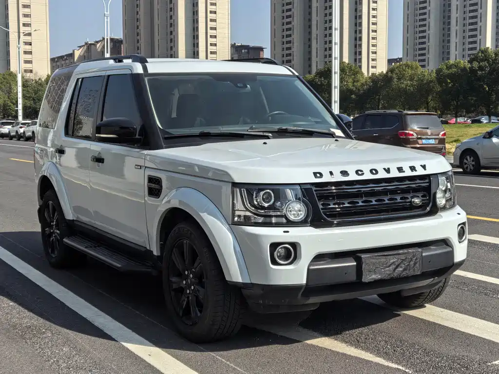 Land Rover Discovery 2015 — фото 3