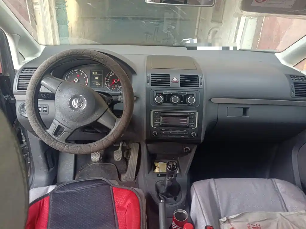 Volkswagen Touran 2015