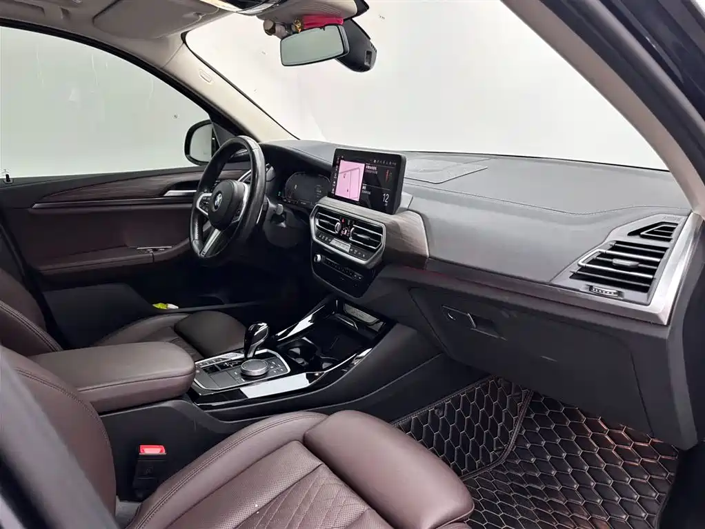 BMW X3 2021 — фото 11