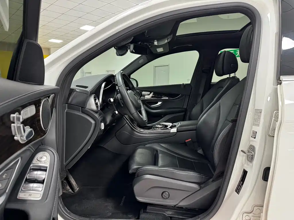 Mercedes-Benz GLC 2016