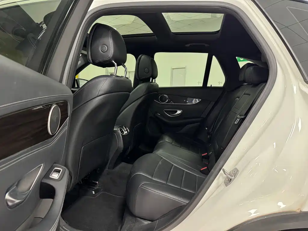 Mercedes-Benz GLC 2016