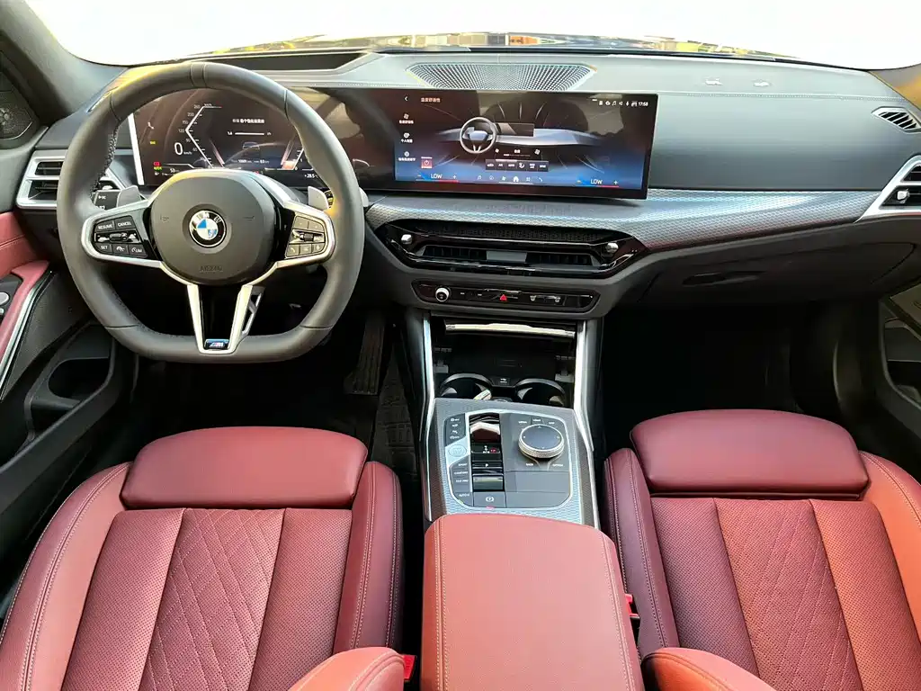 BMW 3 Series 2025