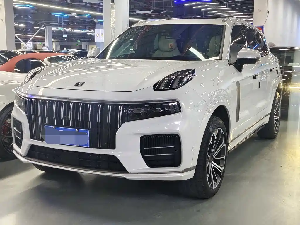 Lynk & Co 09 2022