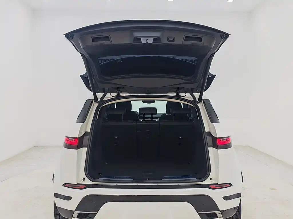 Land Rover Evoque 2022 — фото 17
