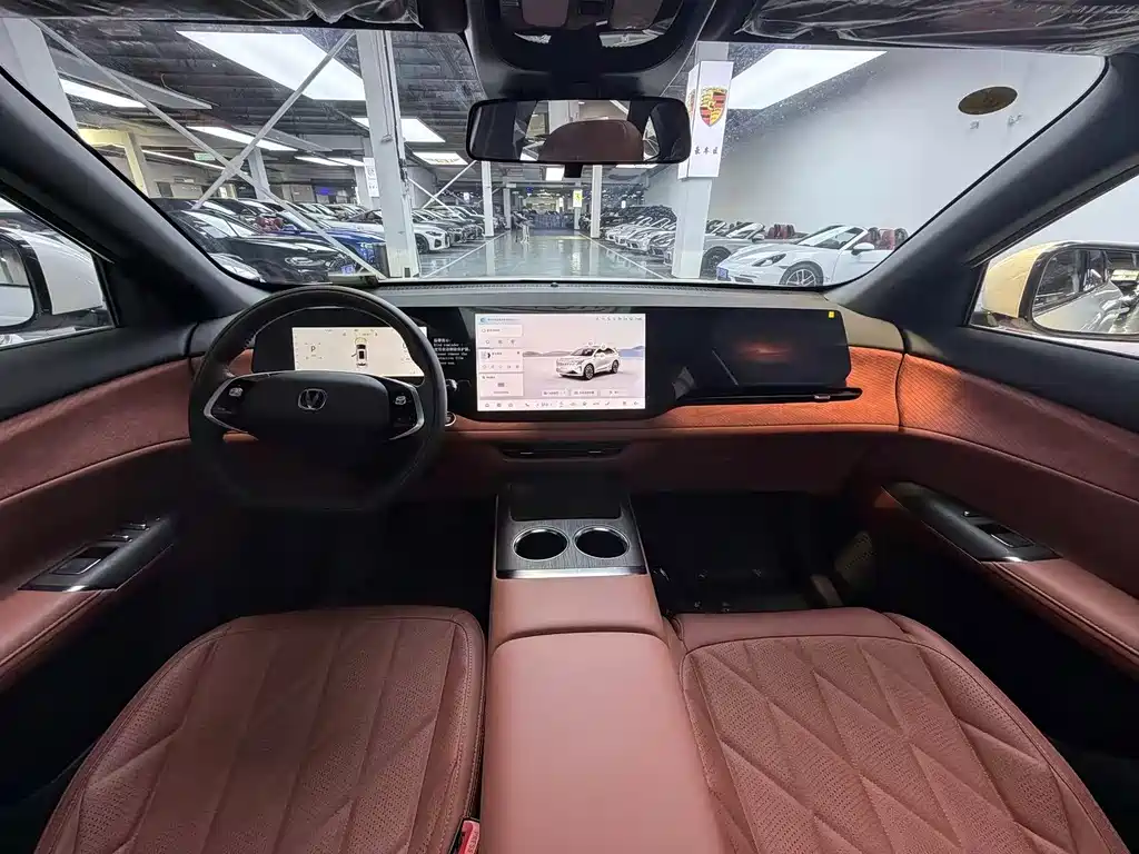Changan CS75 PLUS 2025 — фото 7