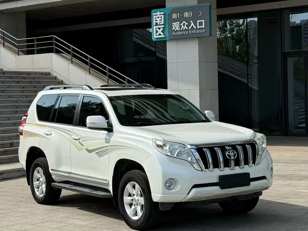 Toyota Prado 2017