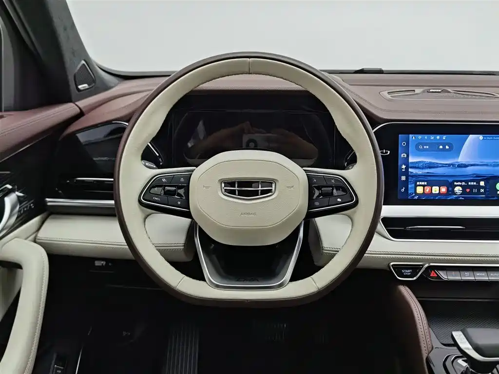 Geely Xingyue L 2022 — фото 11