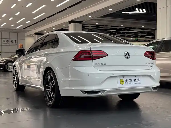 Volkswagen Lamando 2021