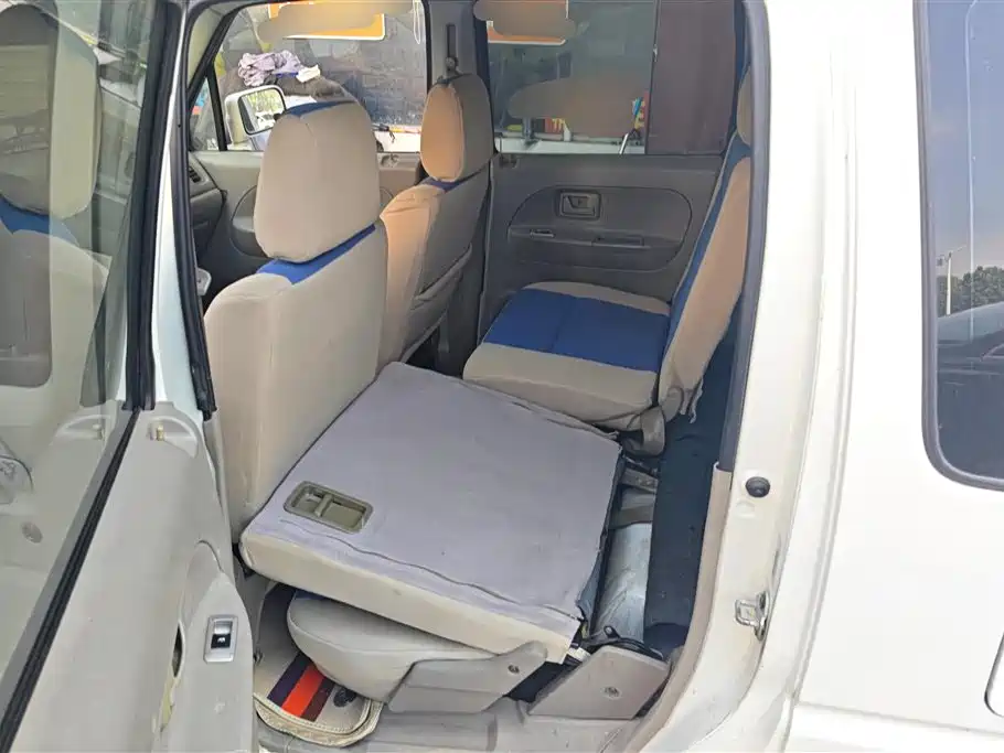 Suzuki Wagon R 2015 — фото 11