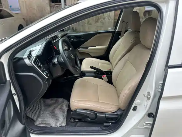 Honda City 2015