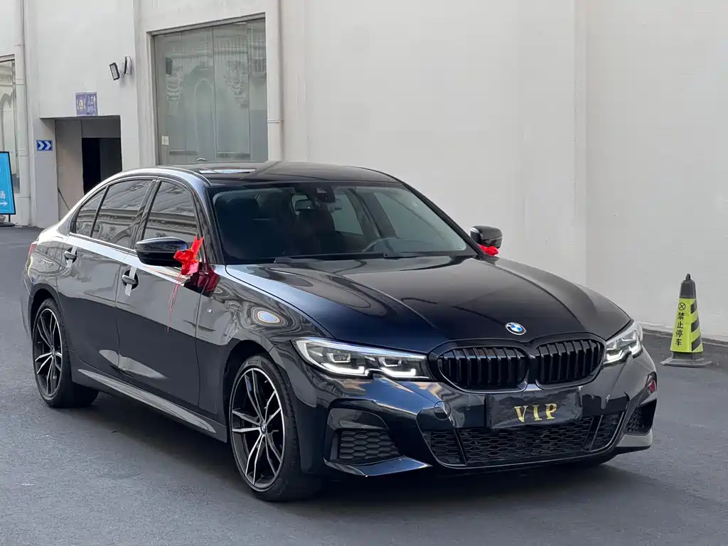 BMW 3 Series 2022